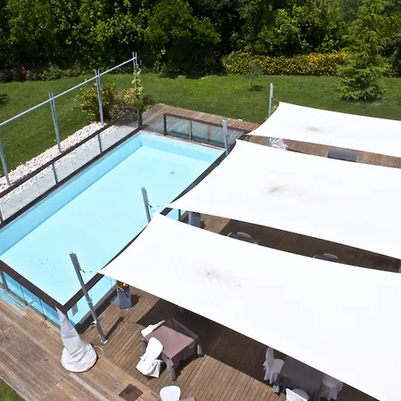 Hotel Chiaroscuro 3*